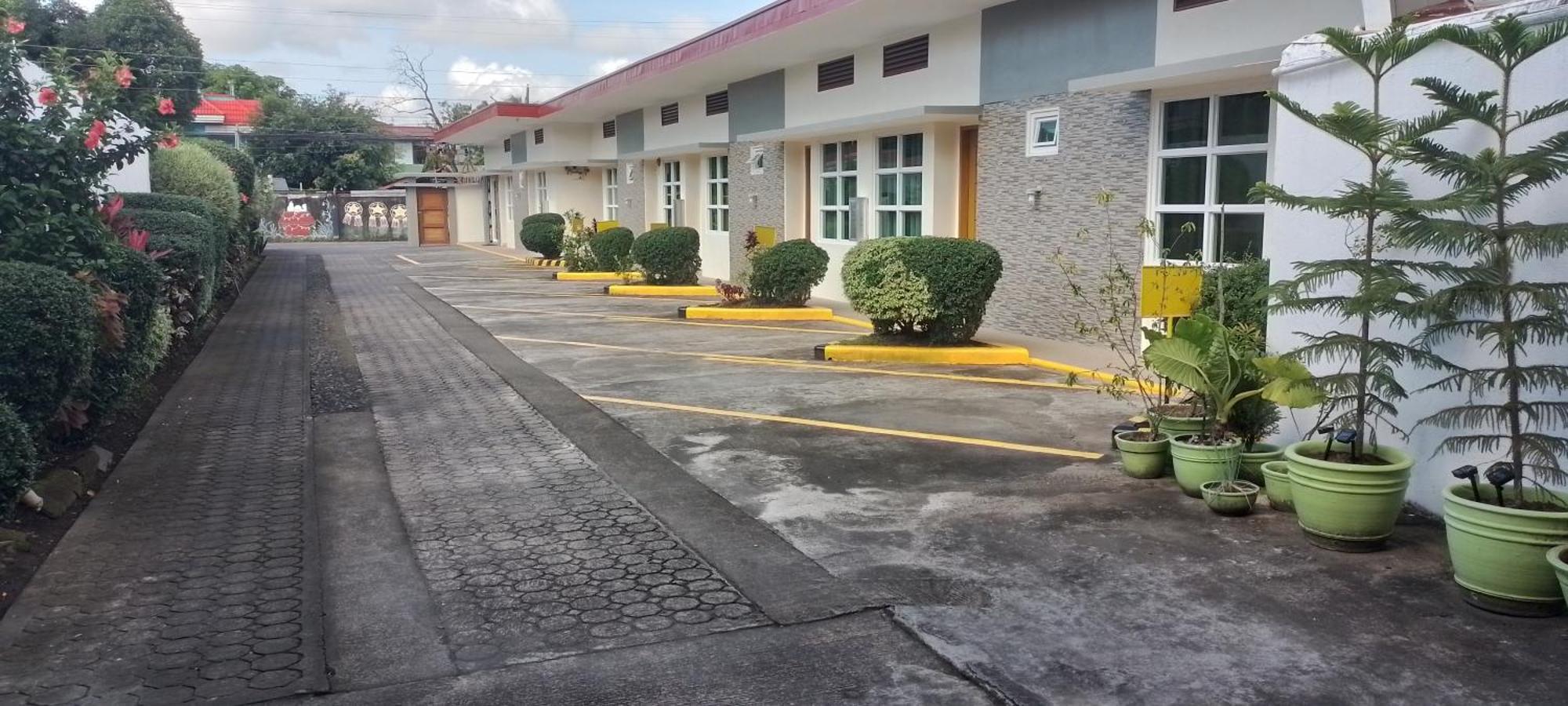 Alinchlo Hotel Legazpi Εξωτερικό φωτογραφία